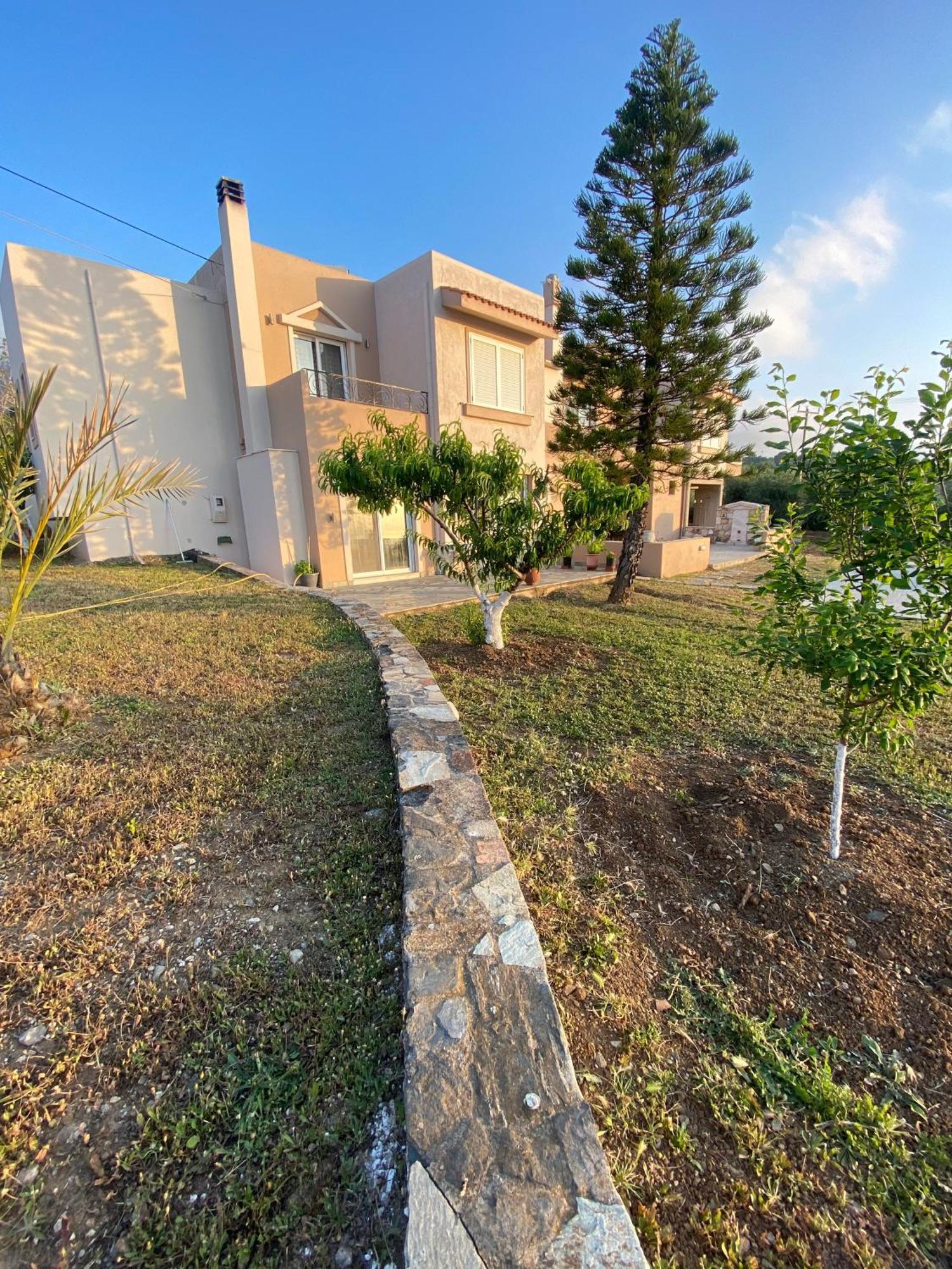 Handra Villa